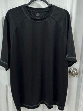 VINTAGE BRAND KNIT T-SHIRT.